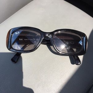 Ray Ban sunglasses black
